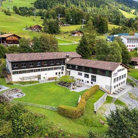 Family & Mountain Lodge C'Est La Vie Hasliberg Exteriör bild