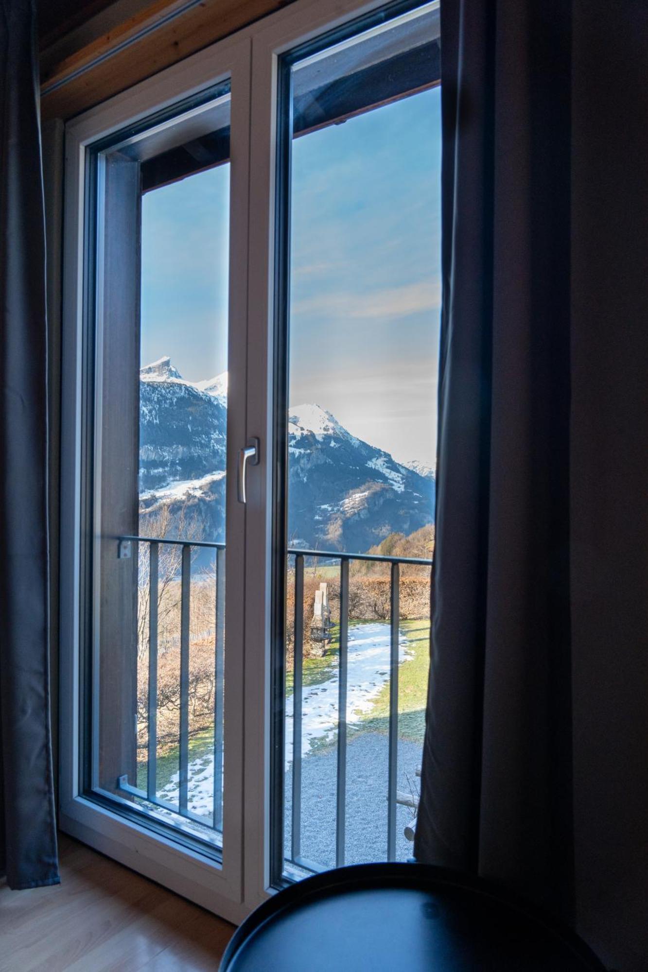 Family & Mountain Lodge C'Est La Vie Hasliberg Exteriör bild