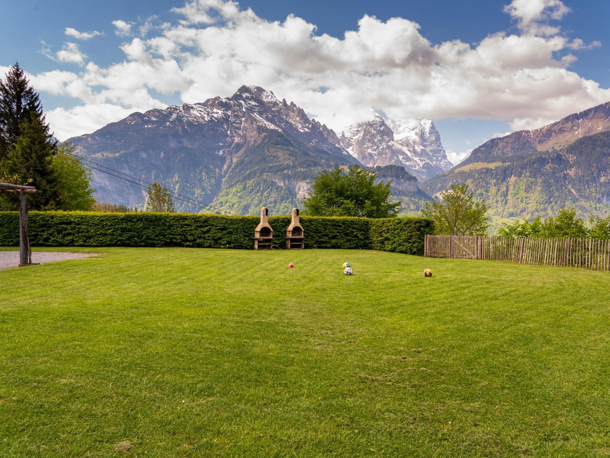 Family & Mountain Lodge C'Est La Vie Hasliberg Exteriör bild