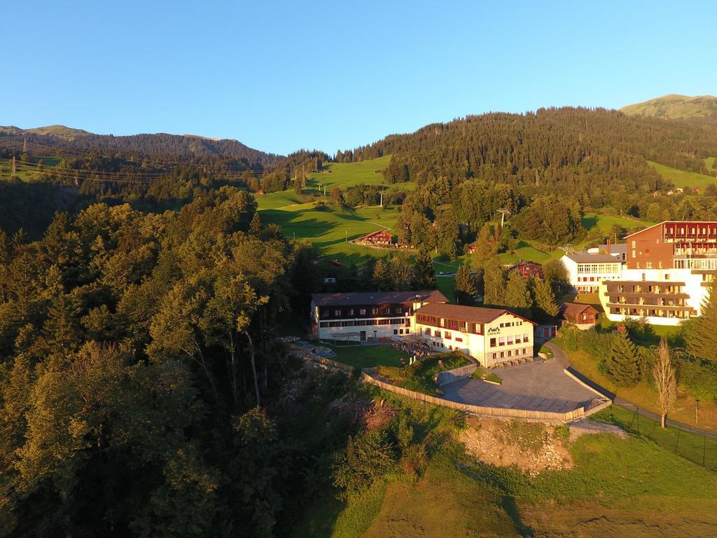 Family & Mountain Lodge C'Est La Vie Hasliberg Exteriör bild